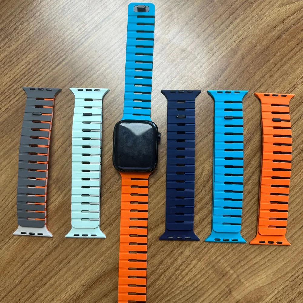 Magnetic Silicone Band for Apple Watch Ultra 3/2 49mm 46 45 44mm 42mm Adjustable Sport Strap for Iwatch Series 11 10 9 8 7 SE3