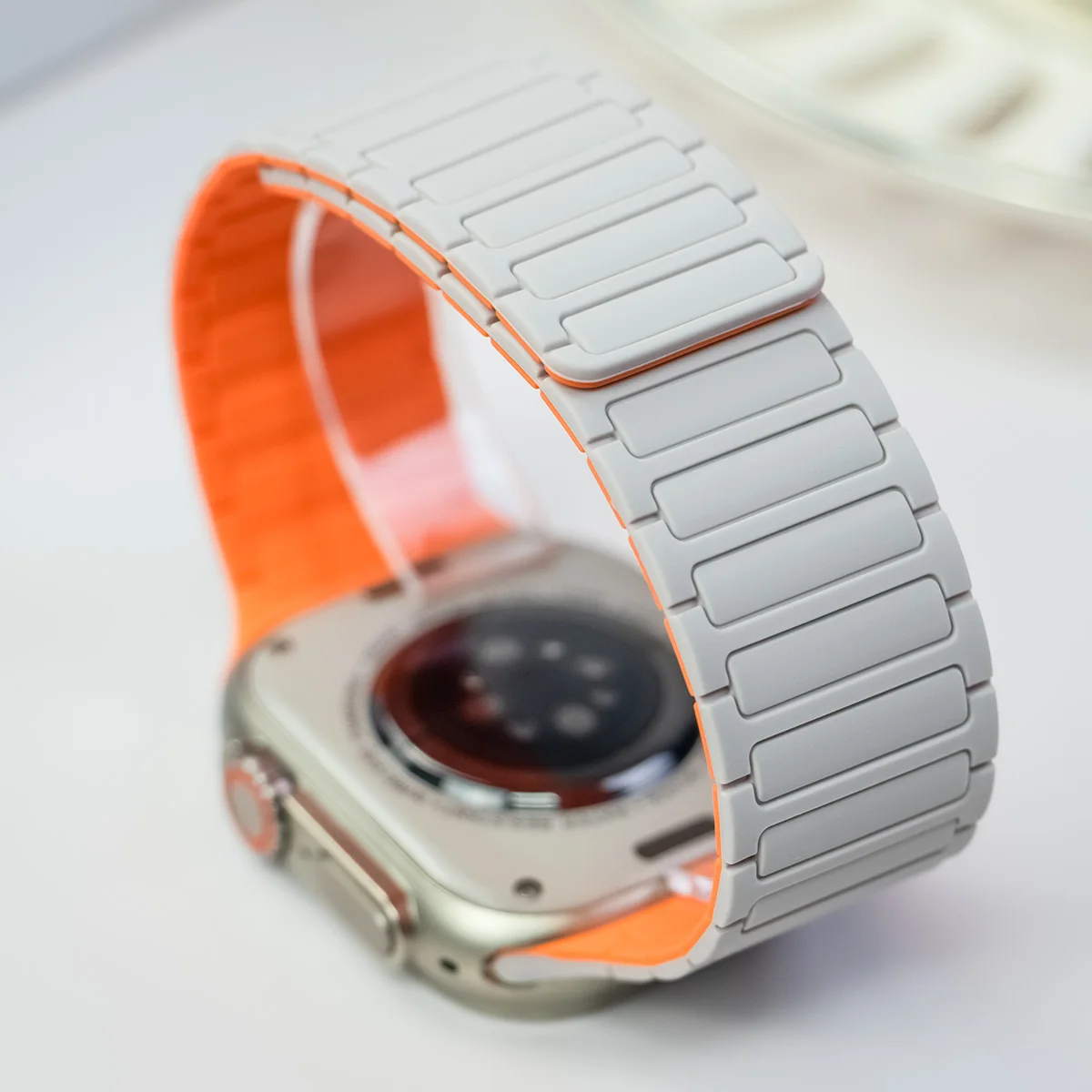 Magnetic Silicone Band for Apple Watch Ultra 3 2 49mm 46mm 42mm 45mm 44mm 40 41mm Strap IWatch Series 11 10 9 8 7 6 SE Bracelet