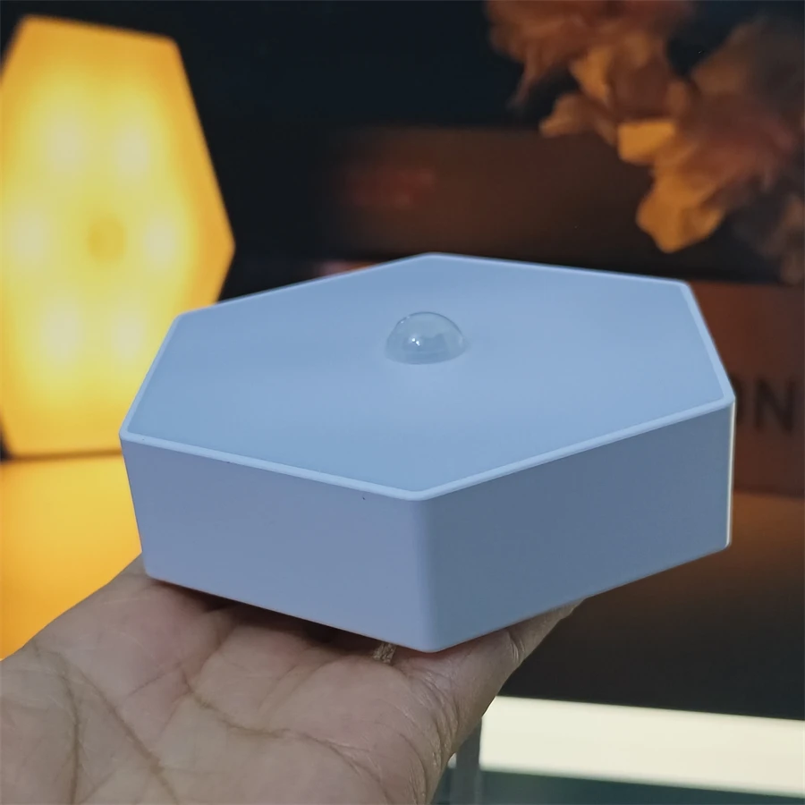 Rechargeable LED Closet Night Light with PIR Motion Sensor and Hexagon Magnetic Kitchen Bathroom Cabinet Portable Emergency Lamp