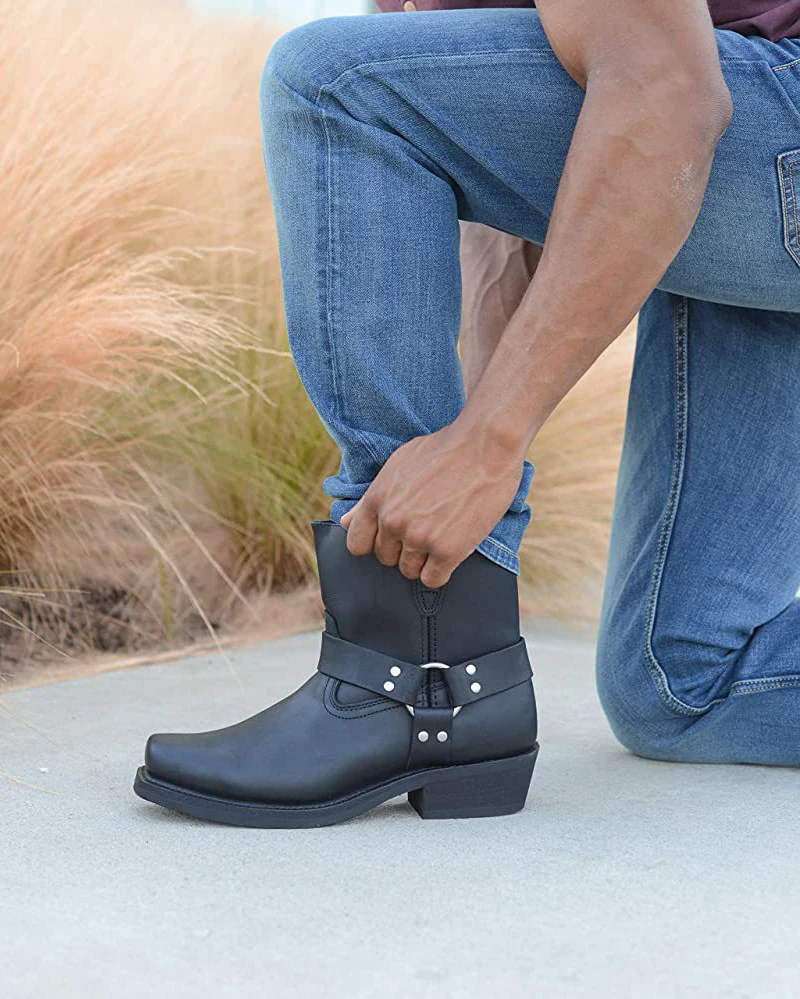 Men's Leather Boots Side Zipper Western Cowboy Boots Retro Men's Short Boots Lightweight Comfort Outdoors Boots Large Size 48