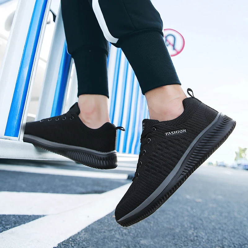 MAEDEF Running Shoes Men Breathable Sneakers 2025 Lightweight Walking Shoes Anti Slip Comfortable Mens Athletic Shoes Summer