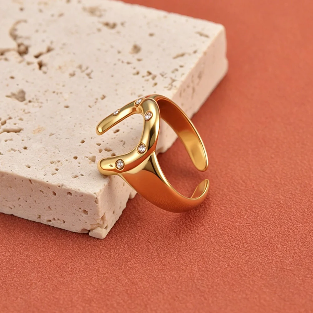 Lokaer 316L Stainless Steel Rhinestone Horseshoe U-shaped Open Ring Waterproof 18K Gold Color Plated Women's Jewelry Gift R26032