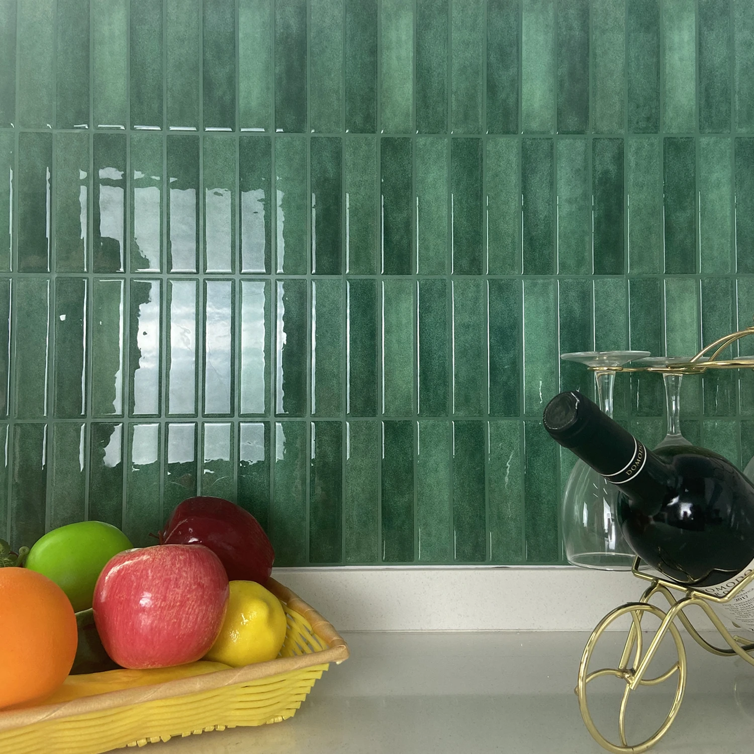 10 Pcs Waterproof and Anti-oil Stick-On Tiles,Trendy Peel-and-Stick Wall Tiles for kitchen backsplash/children's room/home decor