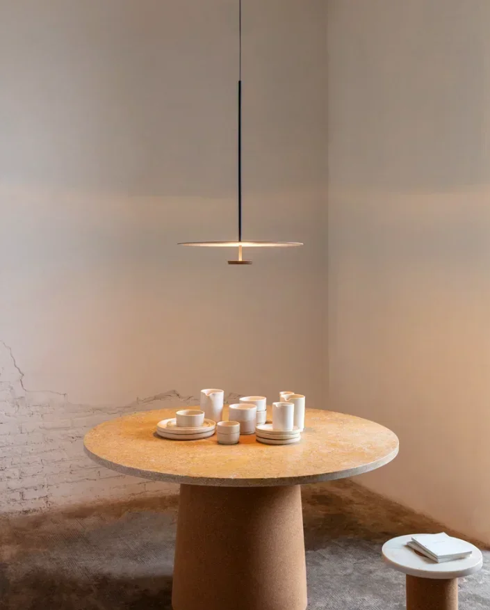 Nordic Minimalist UFO Pendant Light Designer Creative Art Lighting for Bedroom Restaurant Bar High Quality Room Decor Luster
