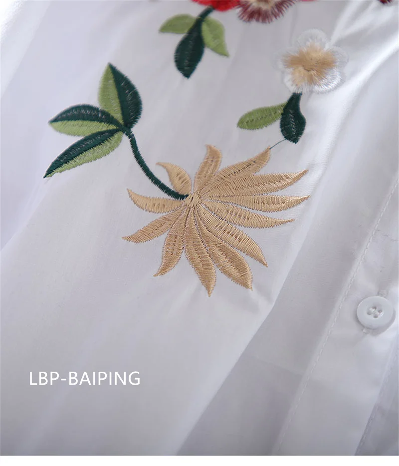 New Embroidered Shirt Women's 2024 Summer Fashion Retro Western Style Design Sense Loose Lantern Sleeve Blouse Lady Tops