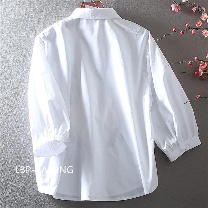 New Embroidered Shirt Women's 2024 Summer Fashion Retro Western Style Design Sense Loose Lantern Sleeve Blouse Lady Tops