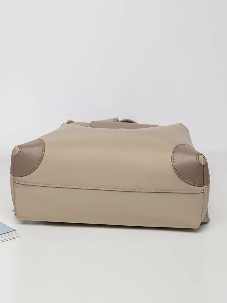 Fashion High Quality Women Backpackf Waterproof Large Capacity Ladies Handbag Travel Bagpack 13.3 15.6 Computer Bag Schoolbag