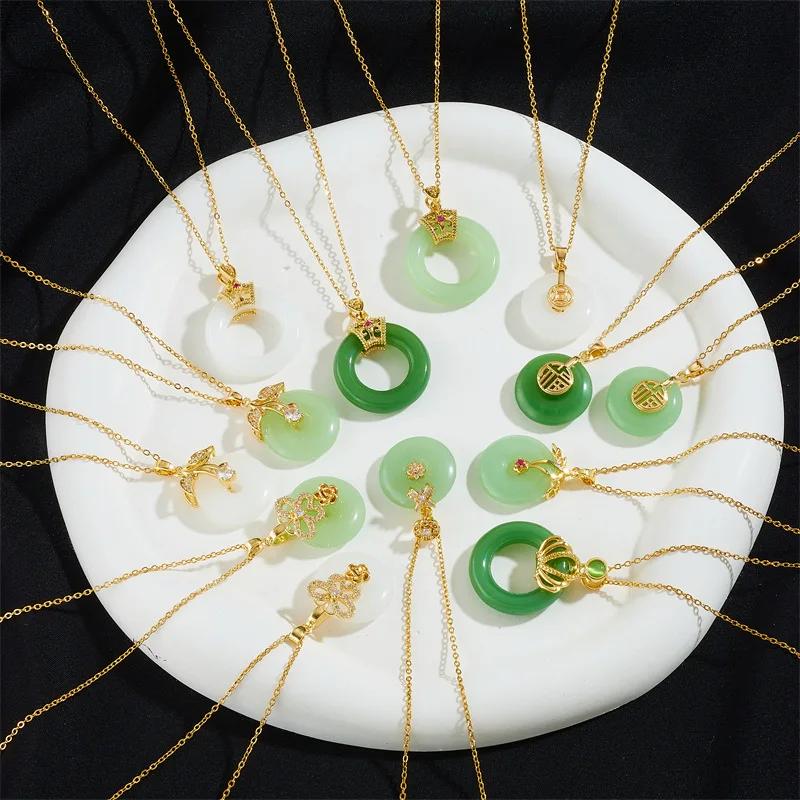 Chinese Style Classic Green Circle Stone Pendant Necklaces for Women Elegant Accessories Collar Jewelry Gifts for Friends