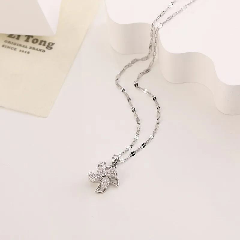 Trendy Rotation Spin Sunflower Stainless Steel Zircon Necklaces For Women Metal Crystal Necklace Party Birthday Gifts Jewelry