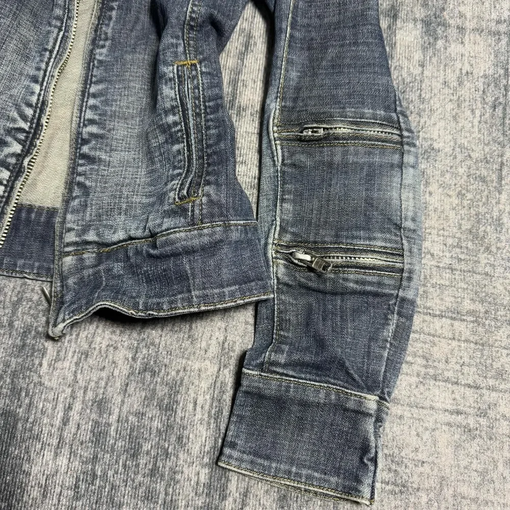 Streetwear Casual Dark Wash Fitted Denim Jacket Women Heavy Multi Zipper High Collar Detail Fashion Coat Top Slim Fit Soft Y2K