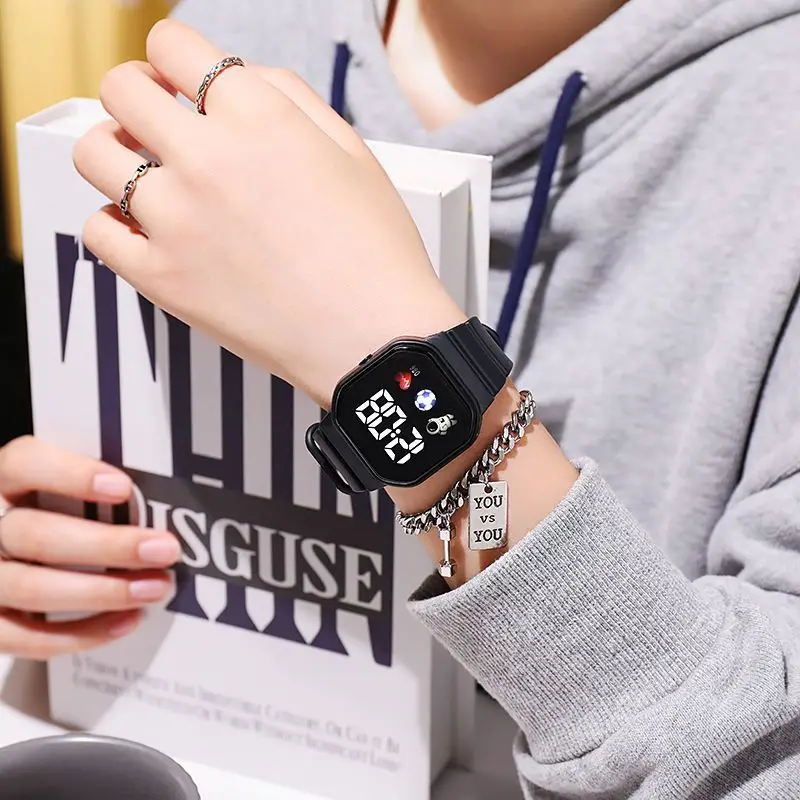NEW LED Digital Watch For Kids Boys Girls Football Sports Watches Silicone Digital Watch Casual Childrens Electronic Wristwatch