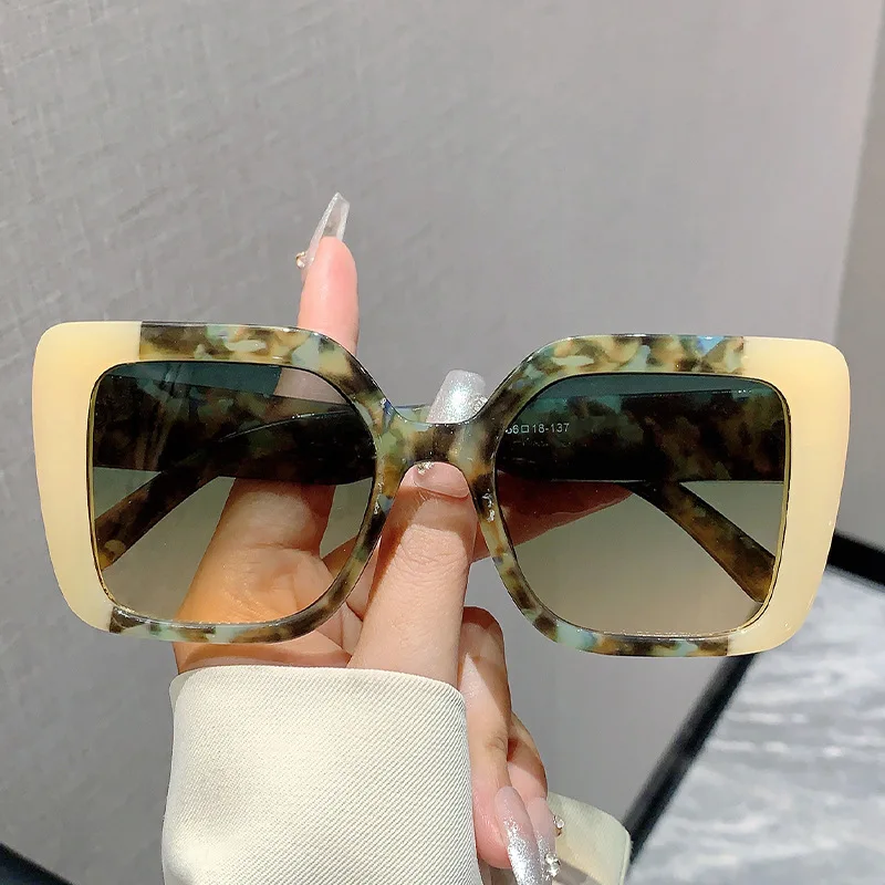 Vintage Luxury Brand Designer Square Big Frame Sunglasses Women For Men Sun Glasses Punk Popular Outdoor Colorful Shades UV400