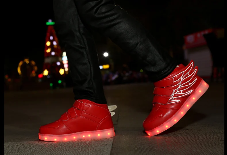 Waterproof Leather Kids Luminous Shoes Sneakers Led Light Shoes with Wing USB Charging Casual Sports Shoes Girls Skateboard Shoe
