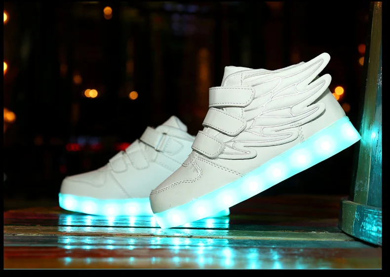 Waterproof Leather Kids Luminous Shoes Sneakers Led Light Shoes with Wing USB Charging Casual Sports Shoes Girls Skateboard Shoe
