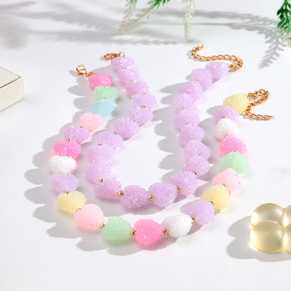 Sweet Candy Colored Resin Love Heart Choker Necklace for Women Cute Geometric Heart Shape Collar Necklace Summer Jewelry Gifts