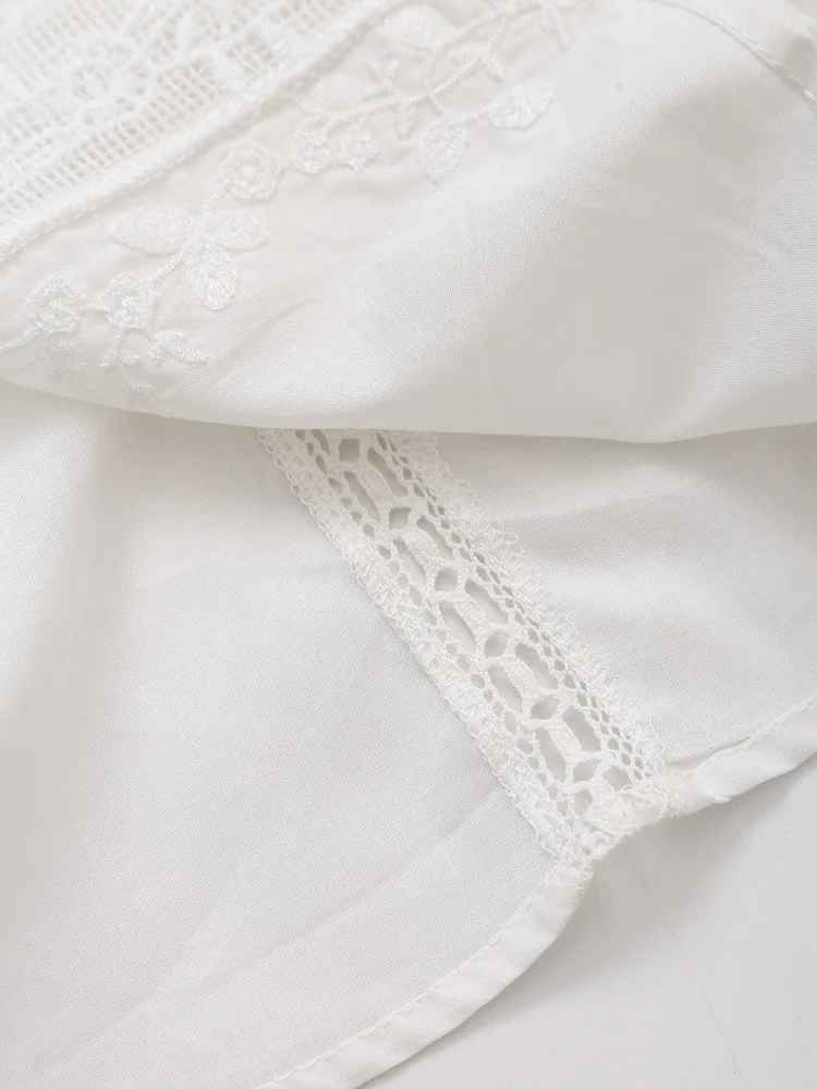 Sleeveless Lace-up Summer Blouse  Cotton Floral Embroidered lace Blouses Shirts Women Tops Vintage Boho Beach Wear Casual Blusas