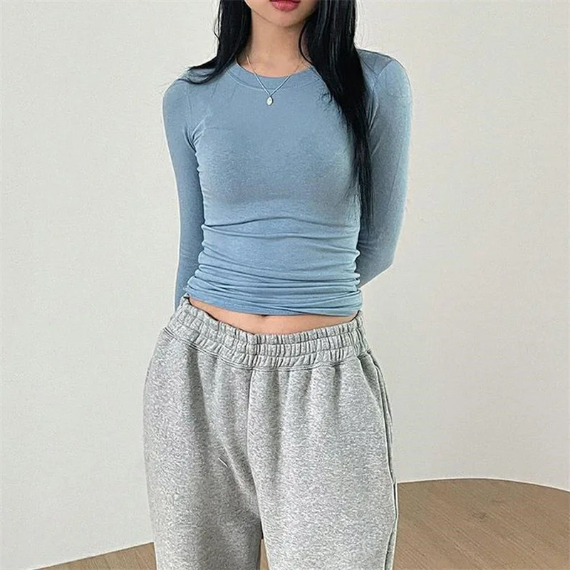 Women Casual Slim Fit Long Sleeve O-Neck T-shirts Tops Spring Fall Solid Color Tees with Thumb Holes Streetwear