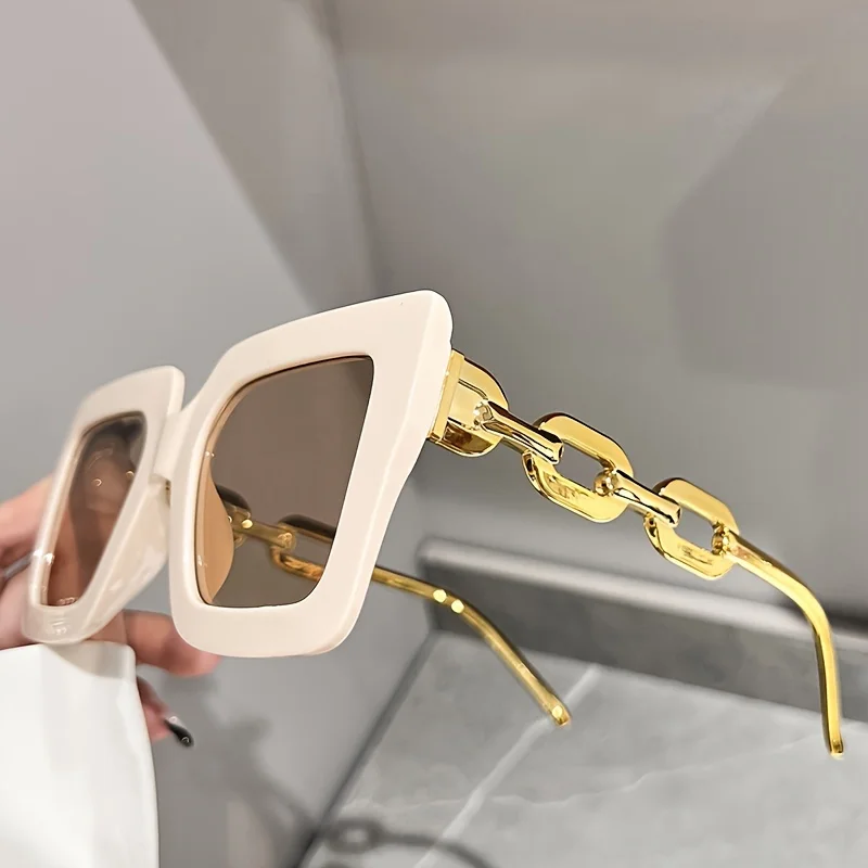 Luxury square fashion glasses for women casual candy color anti glare sun shades for beach party Travel