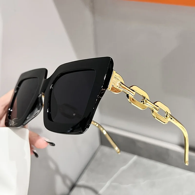 Luxury square fashion glasses for women casual candy color anti glare sun shades for beach party Travel