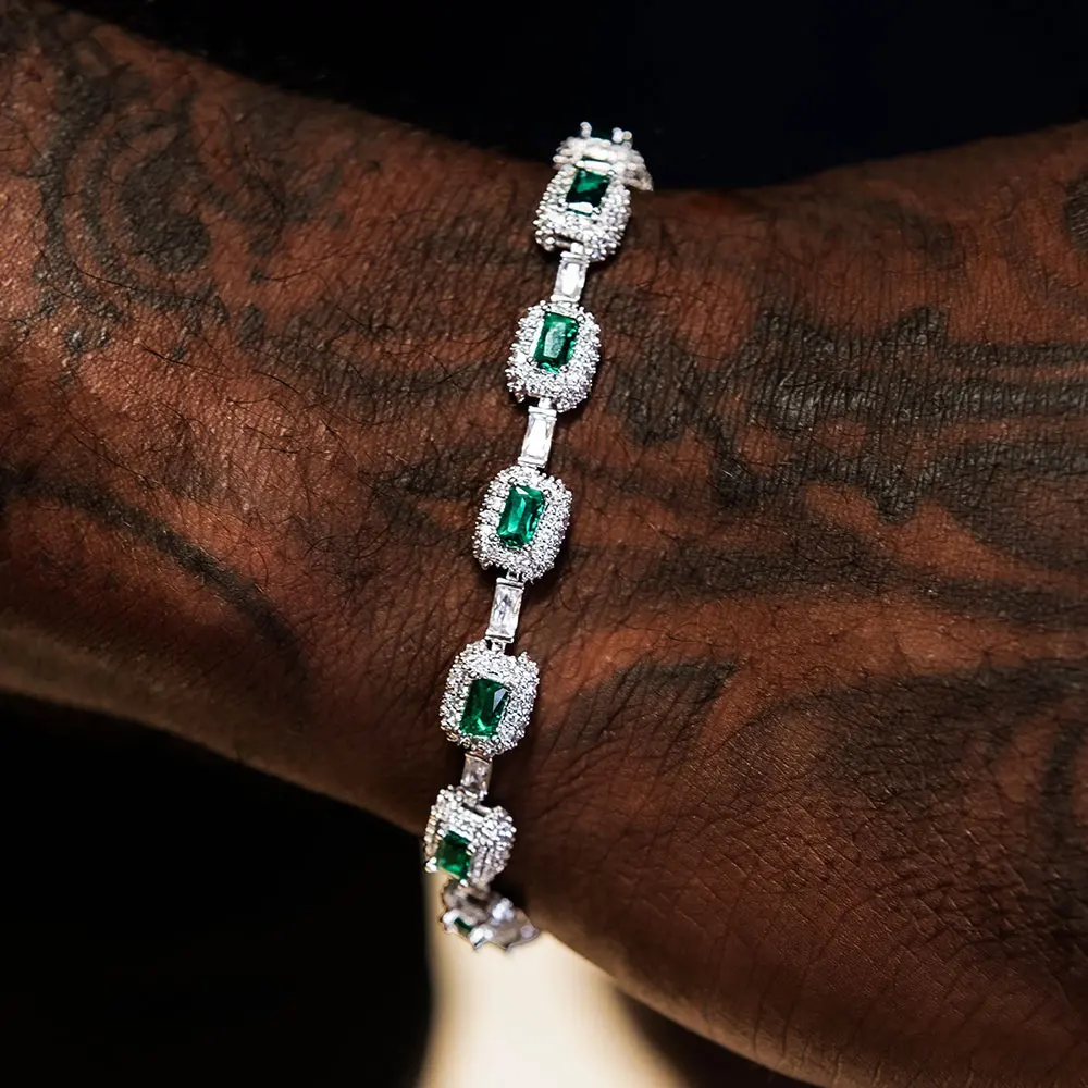 ESKEEM Fashion Jewelry Iced Emerald Cushion Cut Diamond Bracelet White Gold Inlaid Green Baguette Zircon Women's Bracelet ﻿
