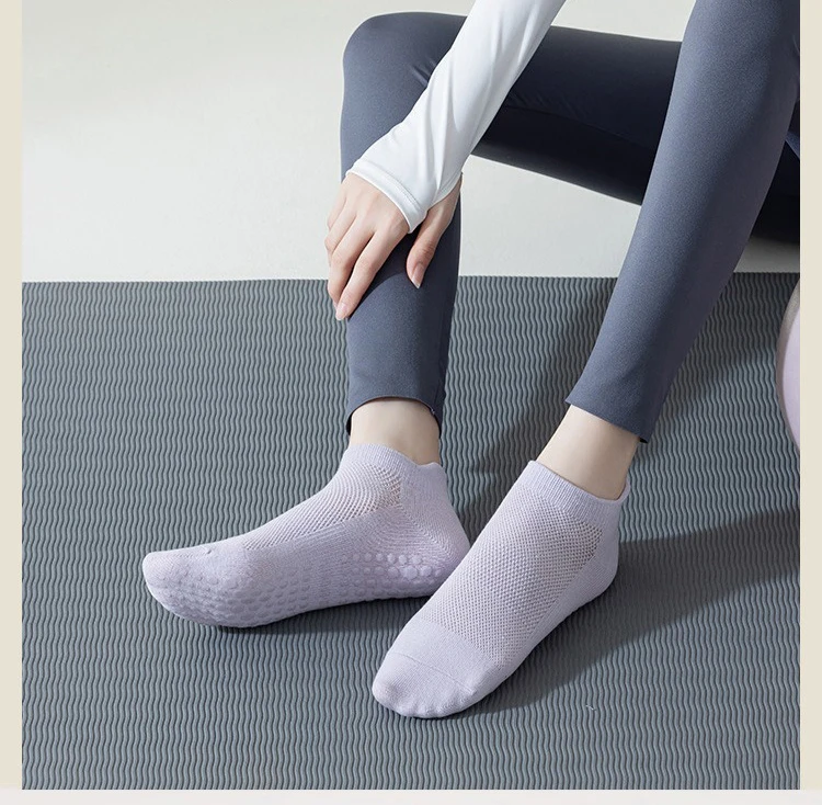 3 Pairs Yoga Socks for Women Breathable Mesh Socks Non Slip Pilates Socks Grip Cotton Low Cut Gym Fitness Sport Short Yoga Socks