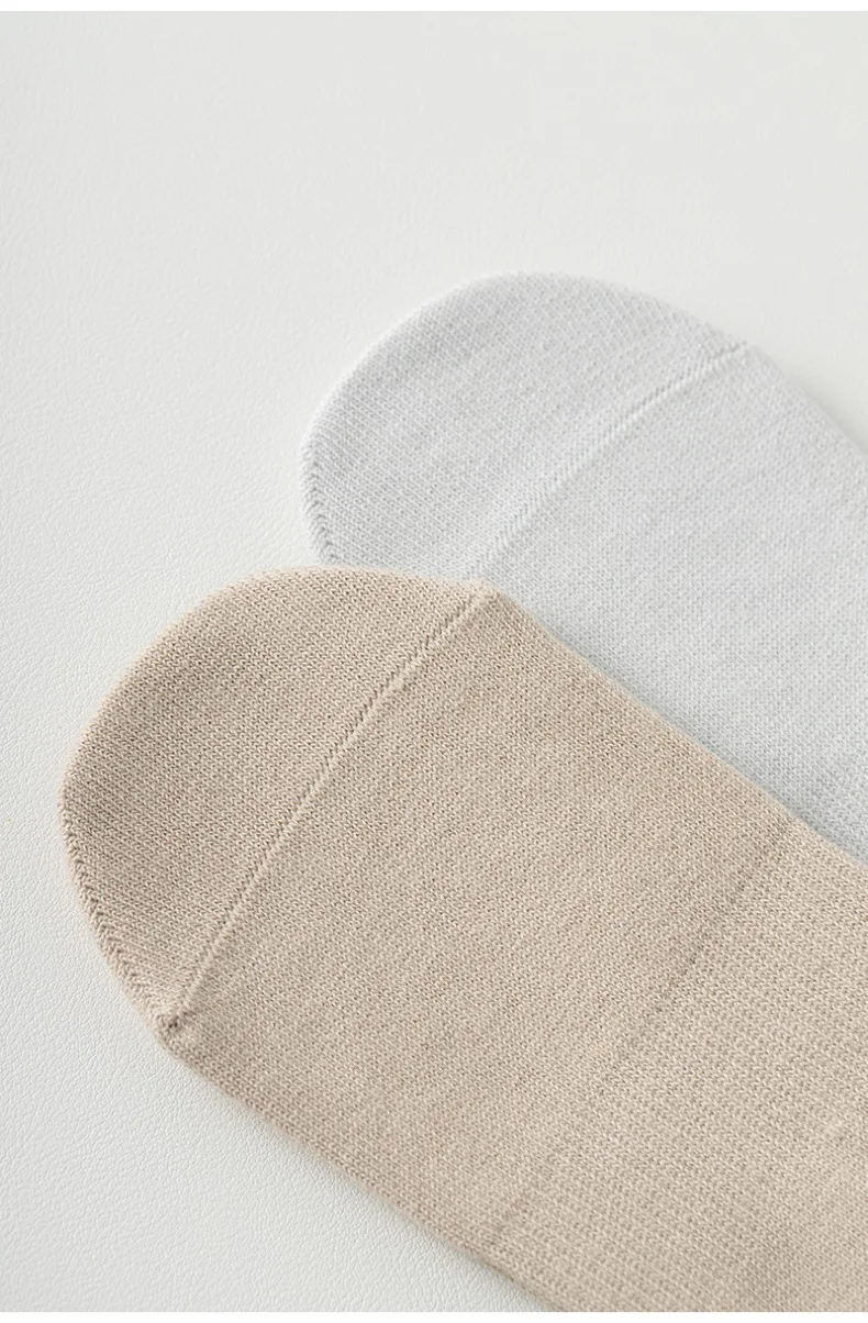 4 Pairs 100% Cotton Yoga Socks for Women Mid Calf Solid Color Non-Slip Pilates Sock Winter Fitness Gym Floor Silicone Grip Socks