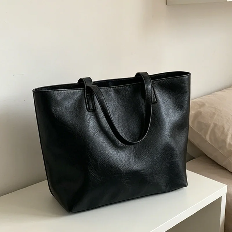 Vintage Women Handbag Large Capacity Soft PU Leather Casual Simple Female Shoulder Bag Commute Ladies Big Totes Bolsos