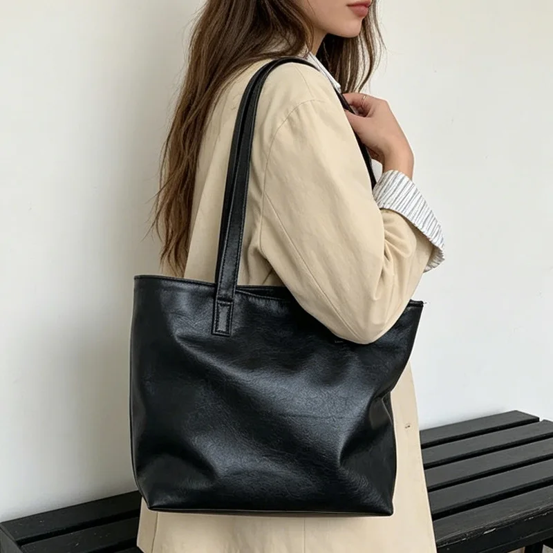 Vintage Women Handbag Large Capacity Soft PU Leather Casual Simple Female Shoulder Bag Commute Ladies Big Totes Bolsos