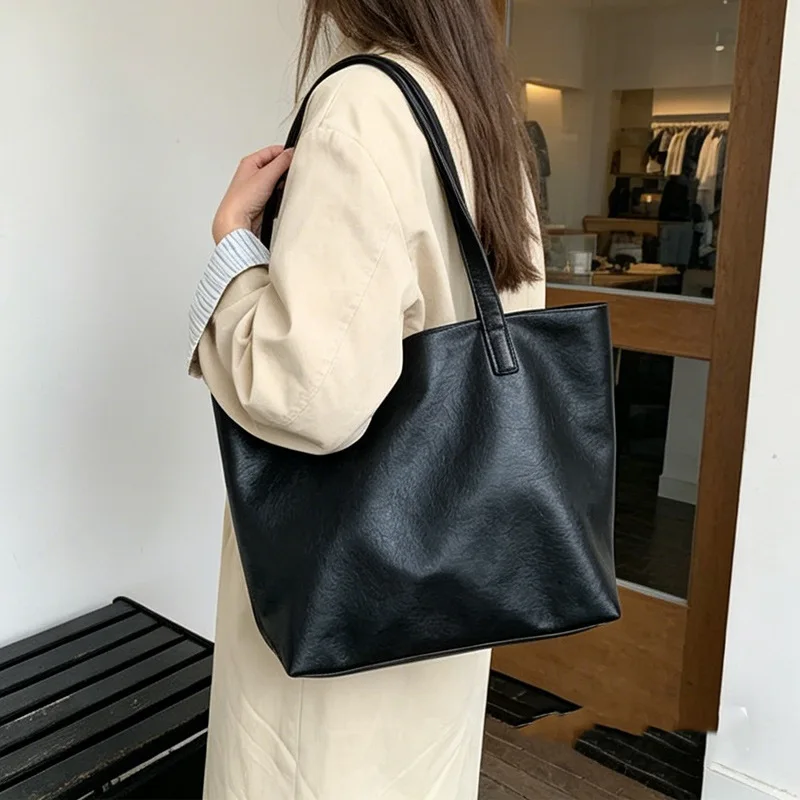 Vintage Women Handbag Large Capacity Soft PU Leather Casual Simple Female Shoulder Bag Commute Ladies Big Totes Bolsos