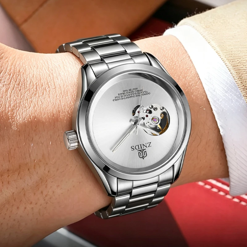 European and American Style Light Luxury Skeleton Mechanical Men's Watch, Minimalist Dial with Transparent Movement Design, Fully Automatic Steel Band Waterproof Wristwatch, Popular Gift for Daily Wear, Formal and Casu
