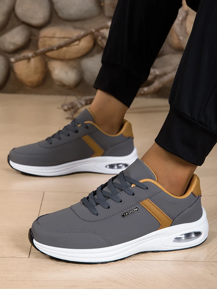 Men's Casual Sports Shoes Waterproof Walking Sports Shoes Casual Men's Leather Sports Shoes Non-slip Shoes Men's Tennis Shoes