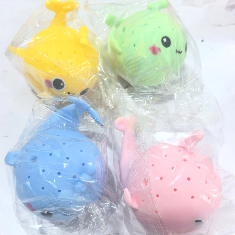 Baby Bath Toys Sponge Water Absorbing Whale Squeezing Stress Relief Toys Summer Swimming Play Water Toy for Children Squishy Kid