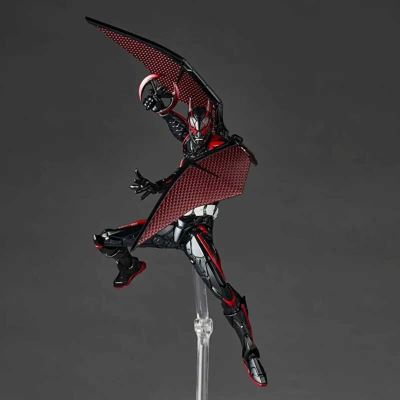 Hot New Kaiyodo Revoltech Yamaguchi Batman Beyond The Future Anime Action Figure Figurine Ko with A Bonus Item Model Statue Toy