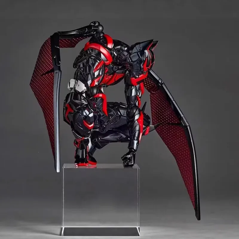 Hot New Kaiyodo Revoltech Yamaguchi Batman Beyond The Future Anime Action Figure Figurine Ko with A Bonus Item Model Statue Toy