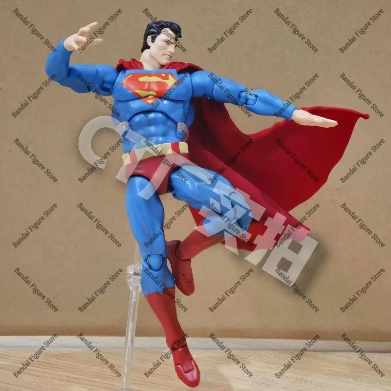 In Stock CT Factory S.H.Figuarts - Batman:Hush - Superman Anime Action Figure Model Collection