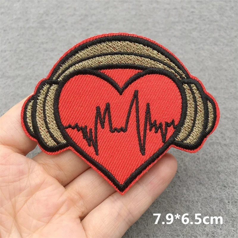 Punk Skull Embroidered Patches For Clothing Sticker Horror Patch Iron On Patches On Clothes DIY Sewing/Fusible Patch