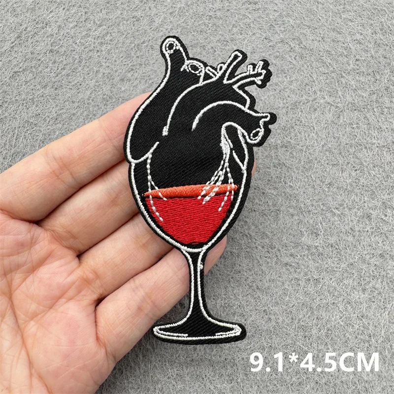 Punk Skull Embroidered Patches For Clothing Sticker Horror Patch Iron On Patches On Clothes DIY Sewing/Fusible Patch