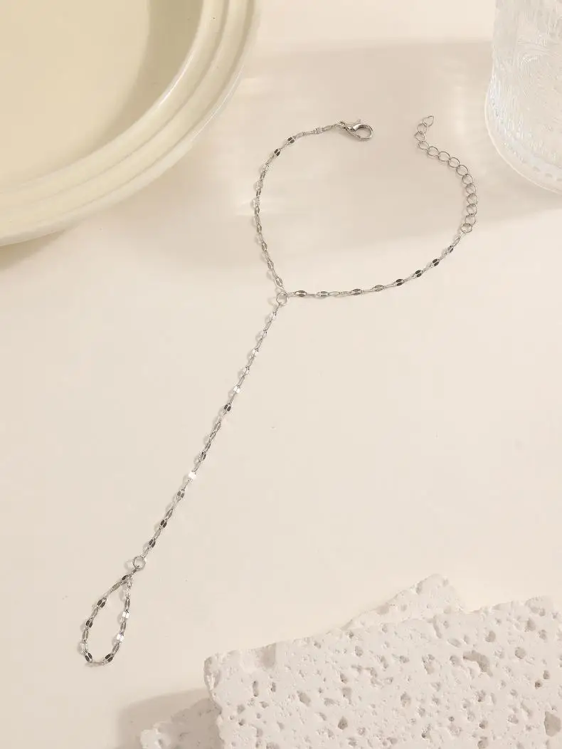 Fashion Multilayer Rhinestone Beaded Bracelet Ring for Women Light Luxury Metal Finger Chain Party Jewelry Accessories Gifts