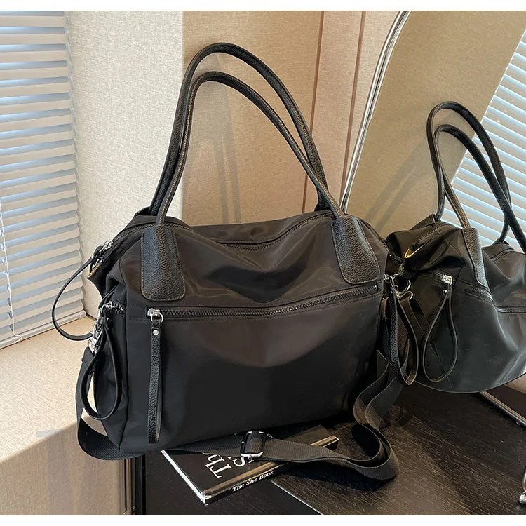 Vintage Nylon Women Shoulder Bag Large Capacity Waterproof Shoulder Bag Daily Commuting Handbag Travel Totes Bags Female Purses