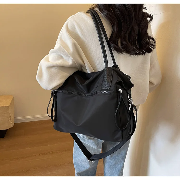 Vintage Nylon Women Shoulder Bag Large Capacity Waterproof Shoulder Bag Daily Commuting Handbag Travel Totes Bags Female Purses