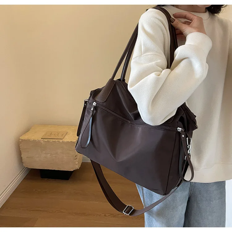 Vintage Nylon Women Shoulder Bag Large Capacity Waterproof Shoulder Bag Daily Commuting Handbag Travel Totes Bags Female Purses