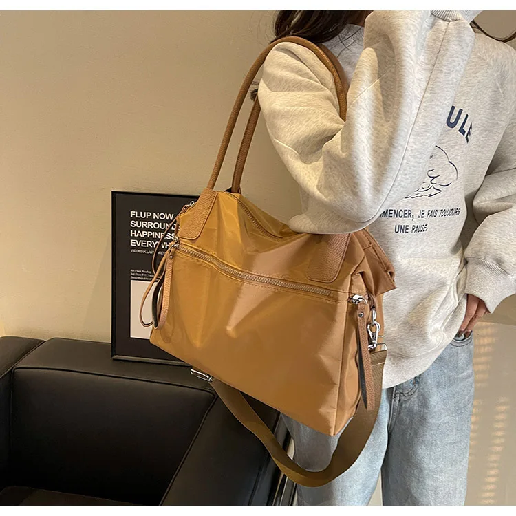 Vintage Nylon Women Shoulder Bag Large Capacity Waterproof Shoulder Bag Daily Commuting Handbag Travel Totes Bags Female Purses