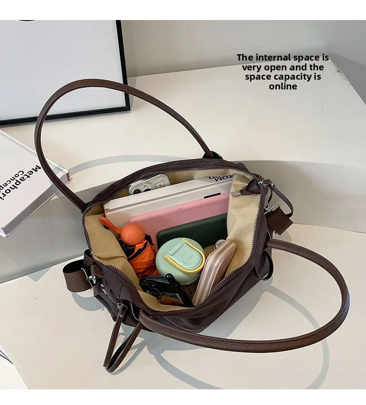 Vintage Nylon Women Shoulder Bag Large Capacity Waterproof Shoulder Bag Daily Commuting Handbag Travel Totes Bags Female Purses