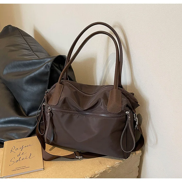 Vintage Nylon Women Shoulder Bag Large Capacity Waterproof Shoulder Bag Daily Commuting Handbag Travel Totes Bags Female Purses