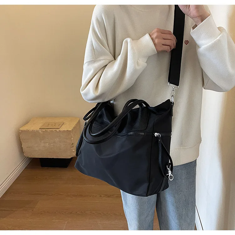 Vintage Nylon Women Shoulder Bag Large Capacity Waterproof Shoulder Bag Daily Commuting Handbag Travel Totes Bags Female Purses