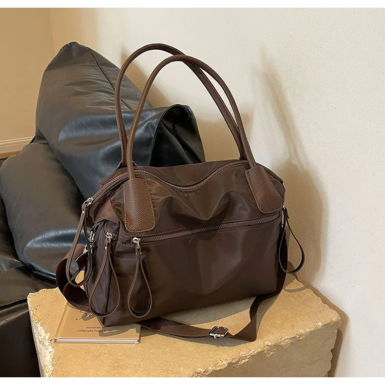 Vintage Nylon Women Shoulder Bag Large Capacity Waterproof Shoulder Bag Daily Commuting Handbag Travel Totes Bags Female Purses