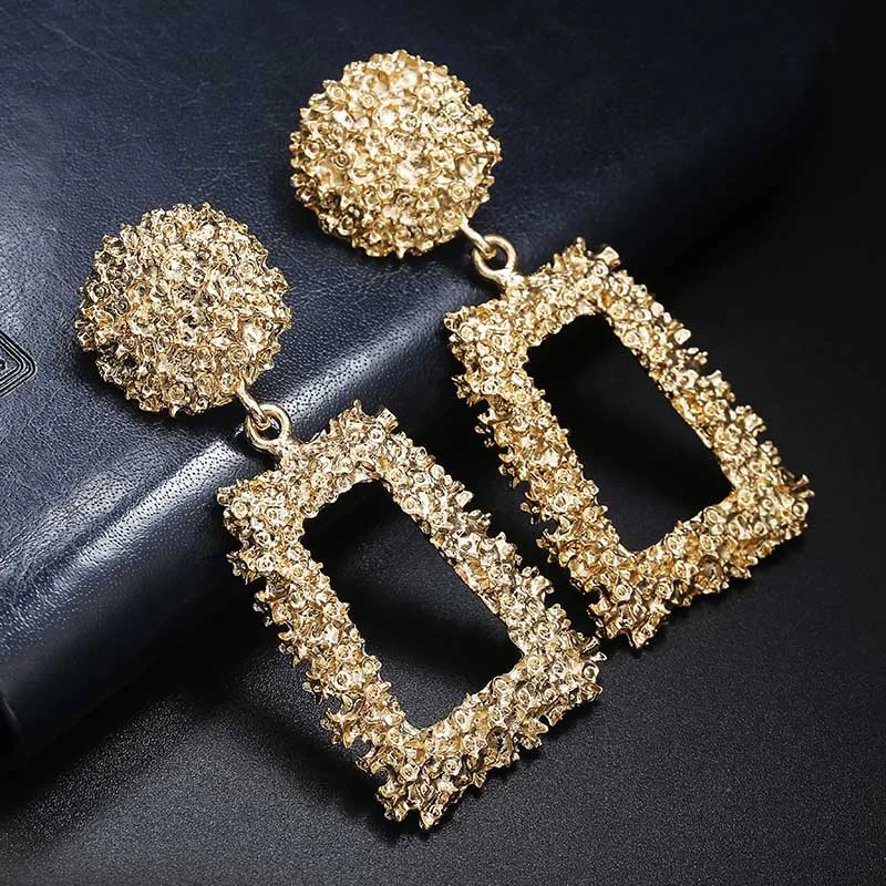 Exquisite Vintage Clips Earrings for Women Gold Silver Color Geometric Statement Clip on Earrings No Pierced Charm Earrings