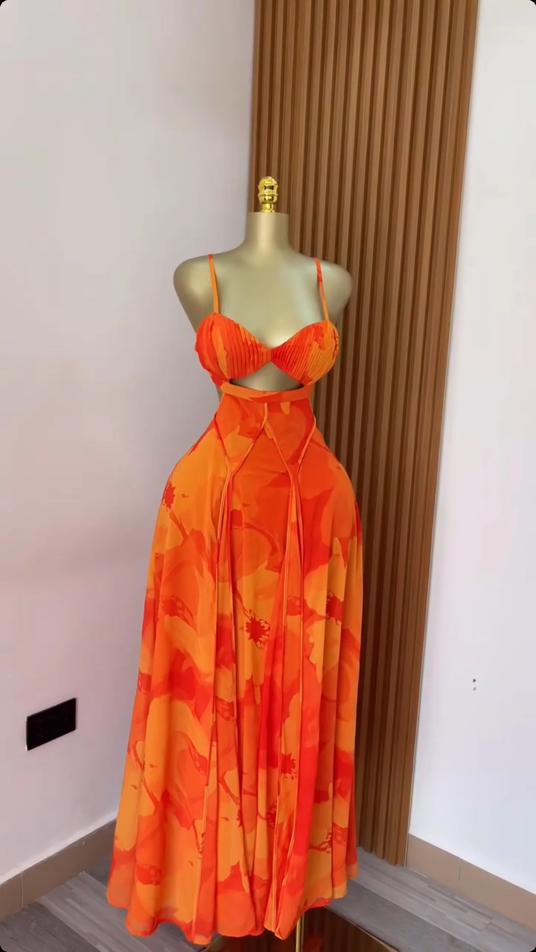 CM.YAYA Women Floral Printed Strap Backless Bra Front Big Swing Maxi Long Dress 2025 Vintage Sexy Club Party Evening Dresses