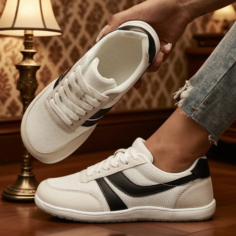 Women's Wide Toe Shoes Sneakers Barefoot Casual Wide Last Fashionable Canvas Black Flat Board Shoe Breathable Mesh Running Shoes