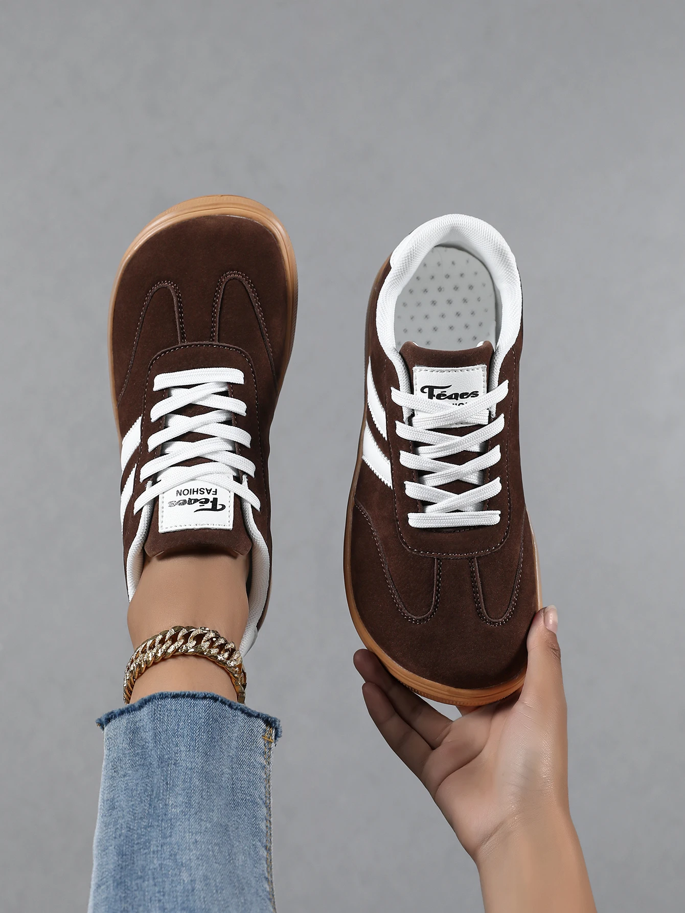 Wide Toe Women Shoes Casual Versatile Soft Sole Wide Last Shoes Walking Sneakers Comfortable Barefoot Breathable Mesh Shoes